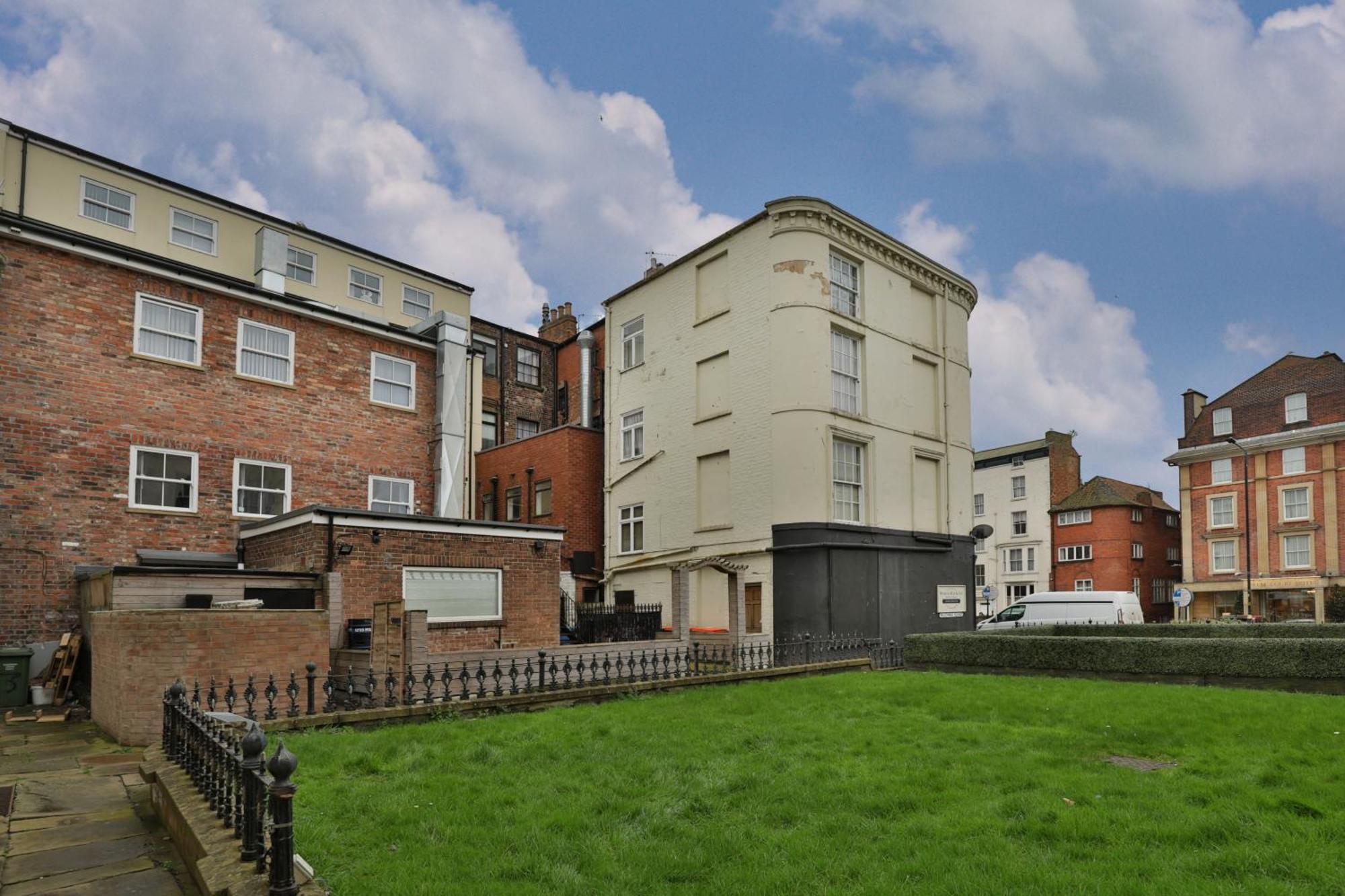 Flat 6 - For 4 In Town Centre *